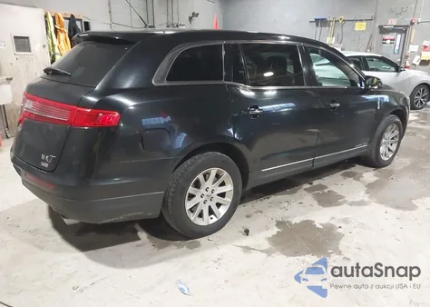 2019 Lincoln Mkt Livery z USA, uszkodzony, nr VIN 2LMHJ5NK3KBL02620